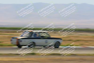 media/May-21-2022-VARA (Sat) [[2ae38a3649]]/group 4/Flag race club corner/